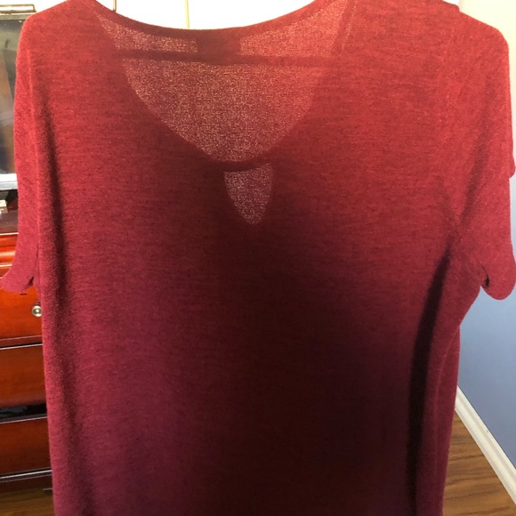 Red blouse - Picture 2 of 3